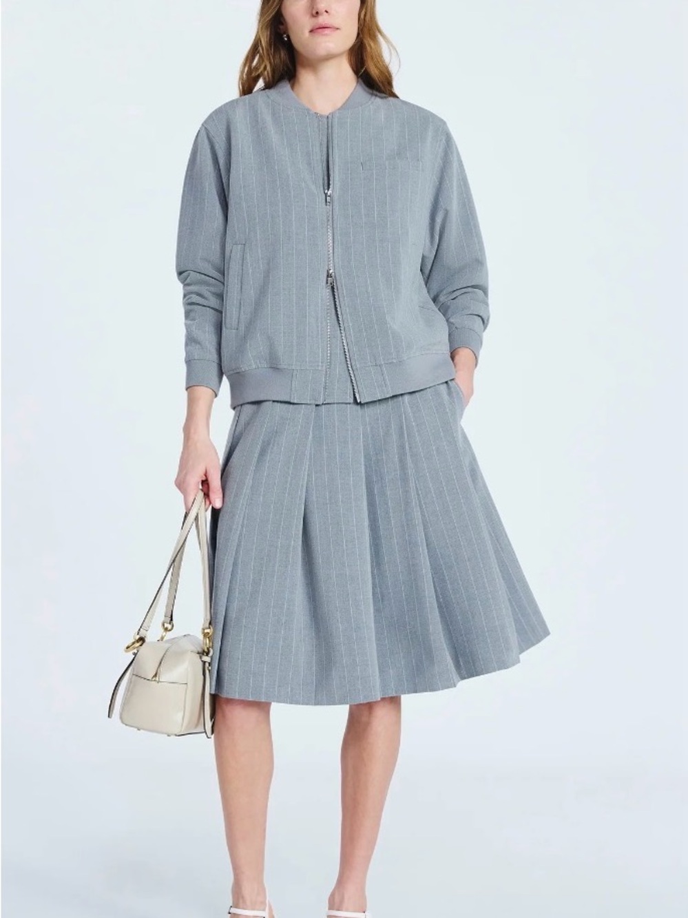 NWT Womens Gray Pinstripe Set S/Sz6